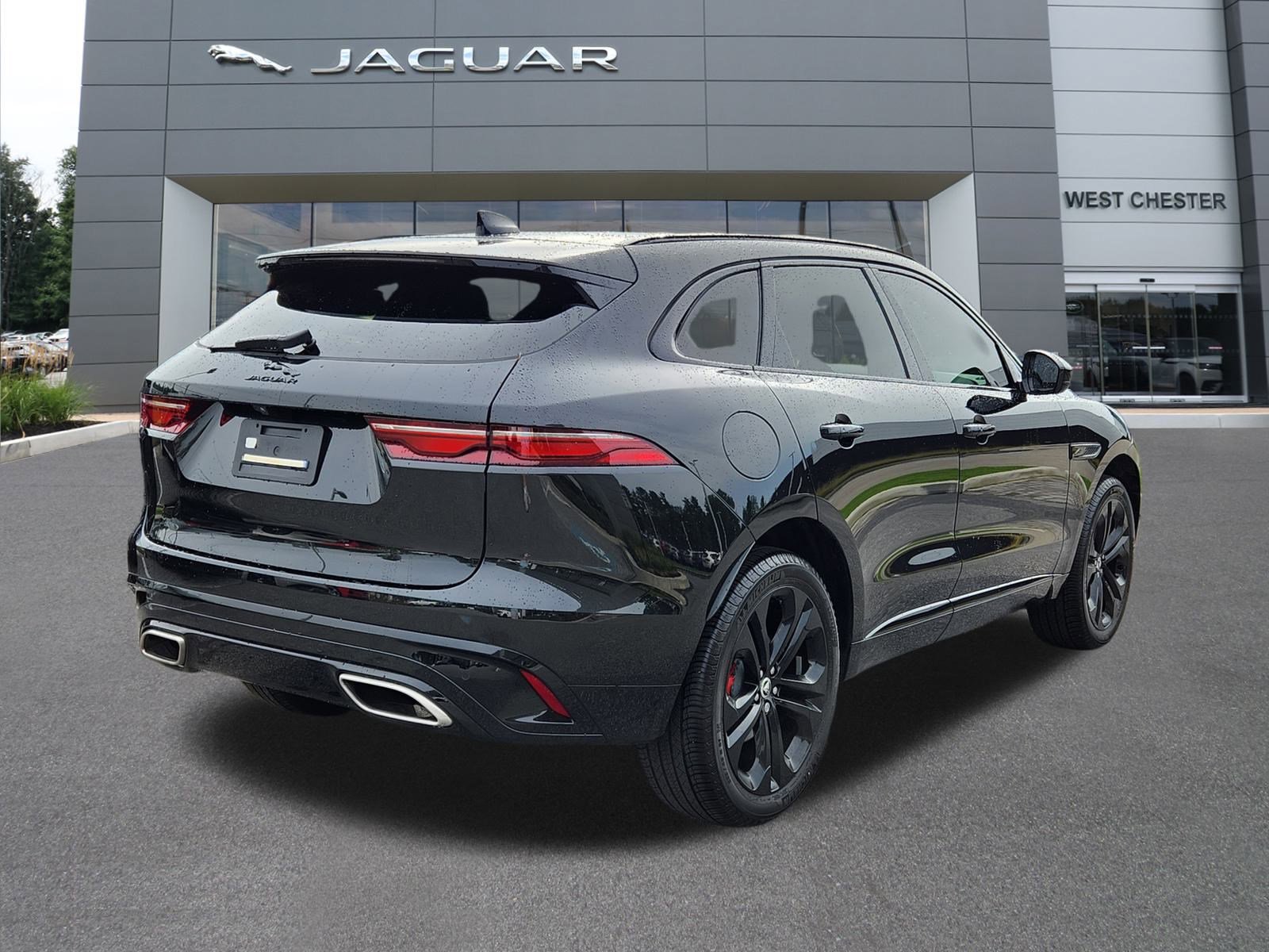 2025 Jaguar F-PACE P400 R-Dynamic S photo 4