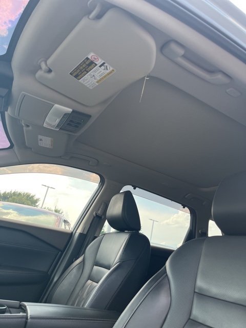 2023 Nissan Rogue Platinum photo 5