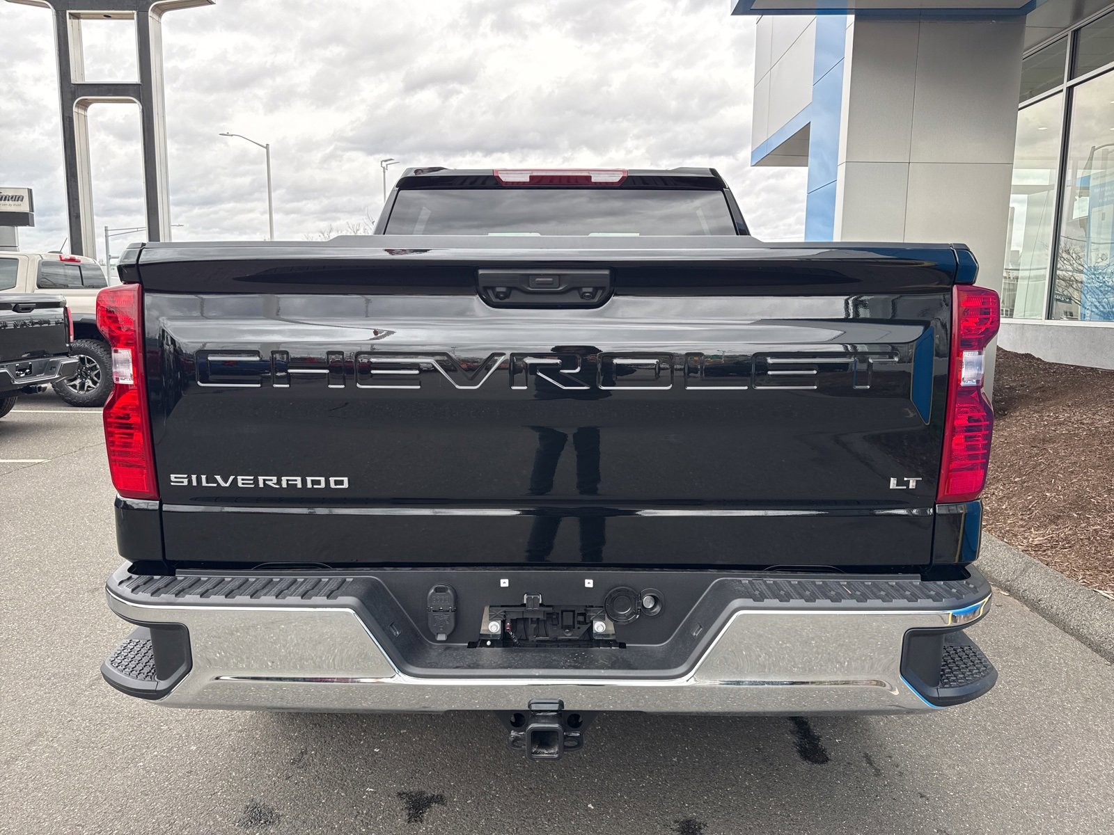 2026 Chevrolet Silverado 1500 LT photo 3