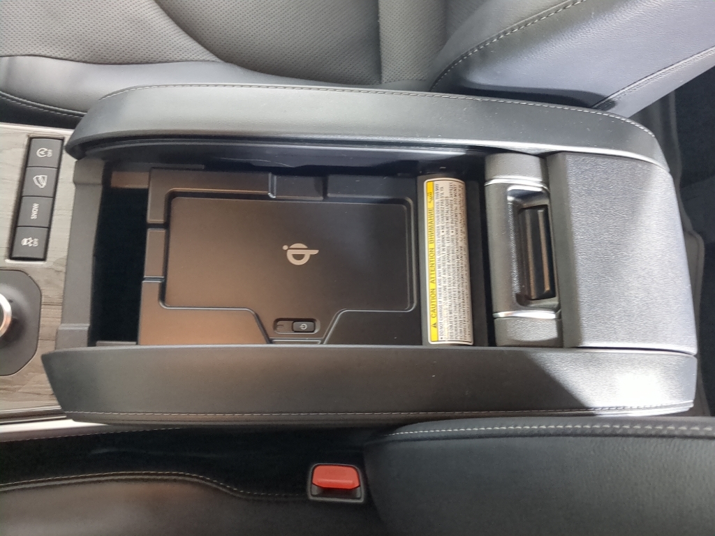 2022 Toyota Highlander Limited photo 24