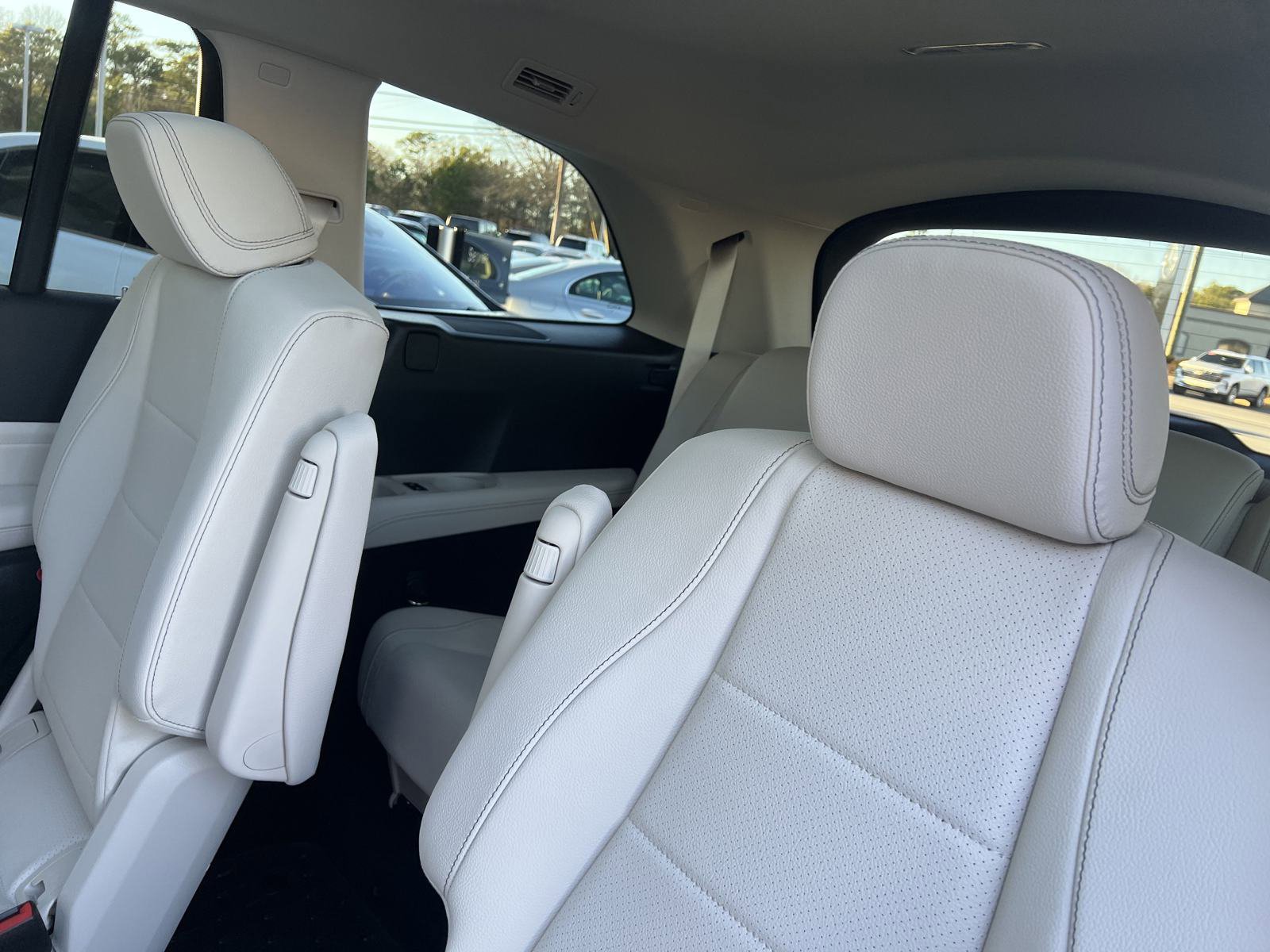 2025 Mercedes Benz GLS 450 4MATIC photo 25
