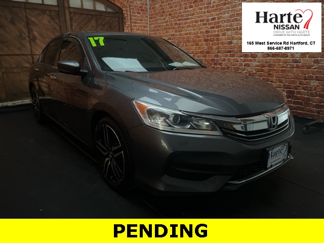 2017 Honda Accord LX's photo