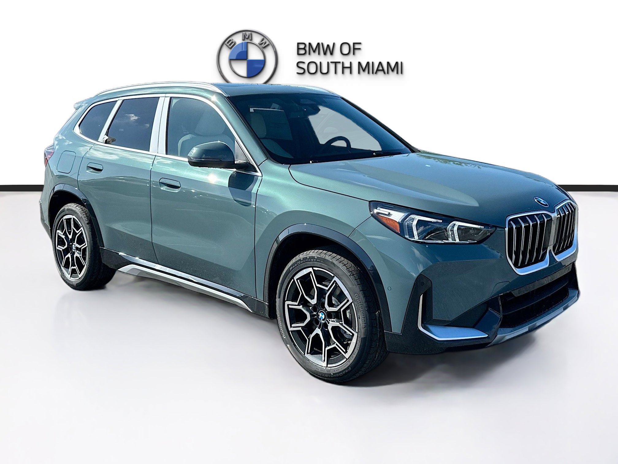 2026 BMW X1 28i's photo
