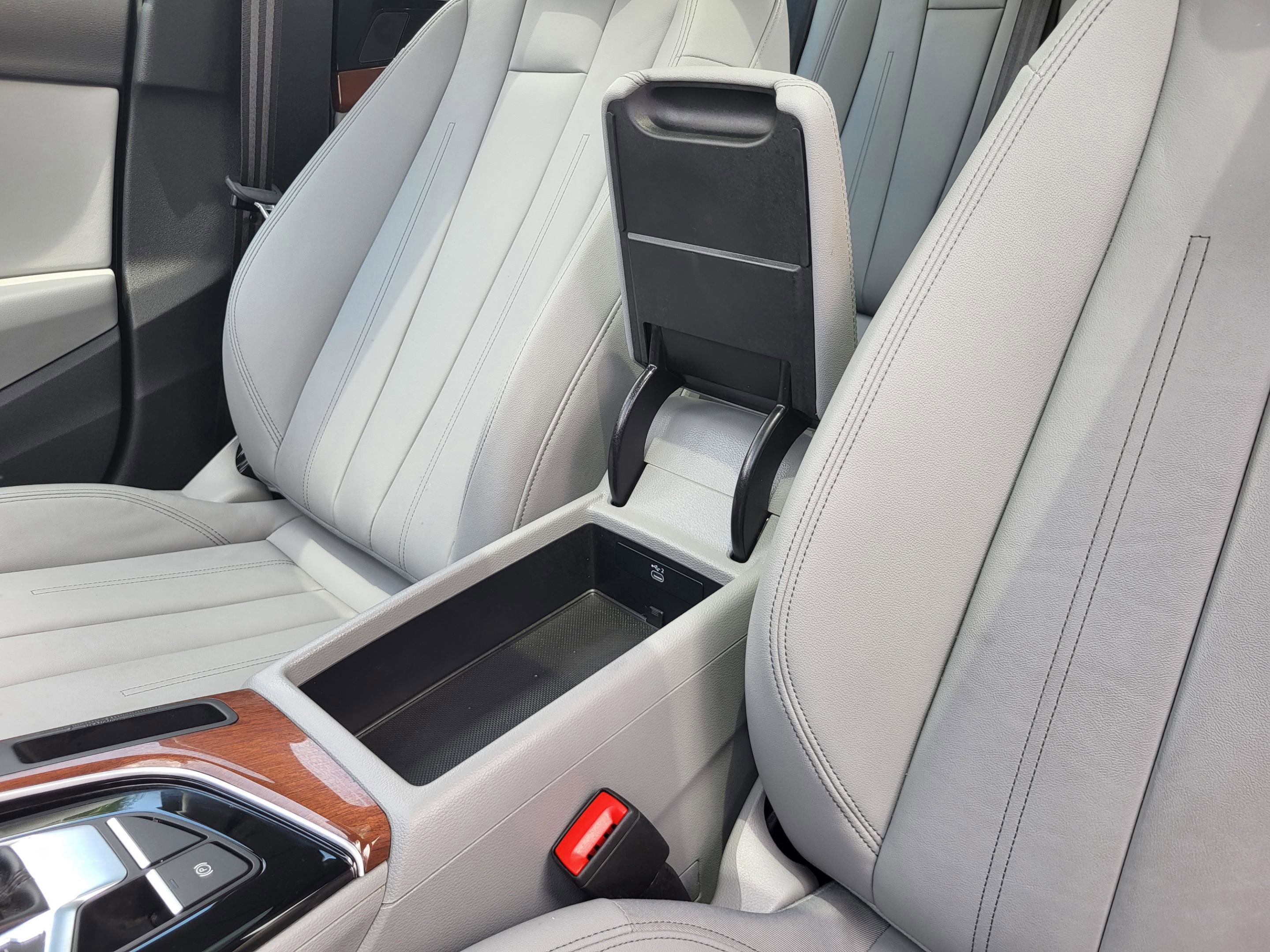 2023 Audi A4 40 Premium photo 38
