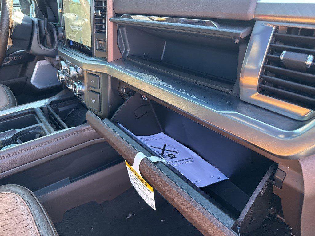 2025 Ford F-250 King Ranch photo 16