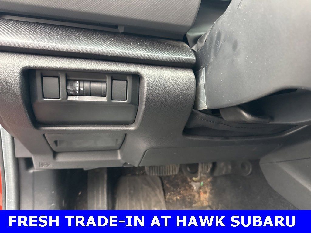 2024 SUBARU CROSSTREK - Image 12