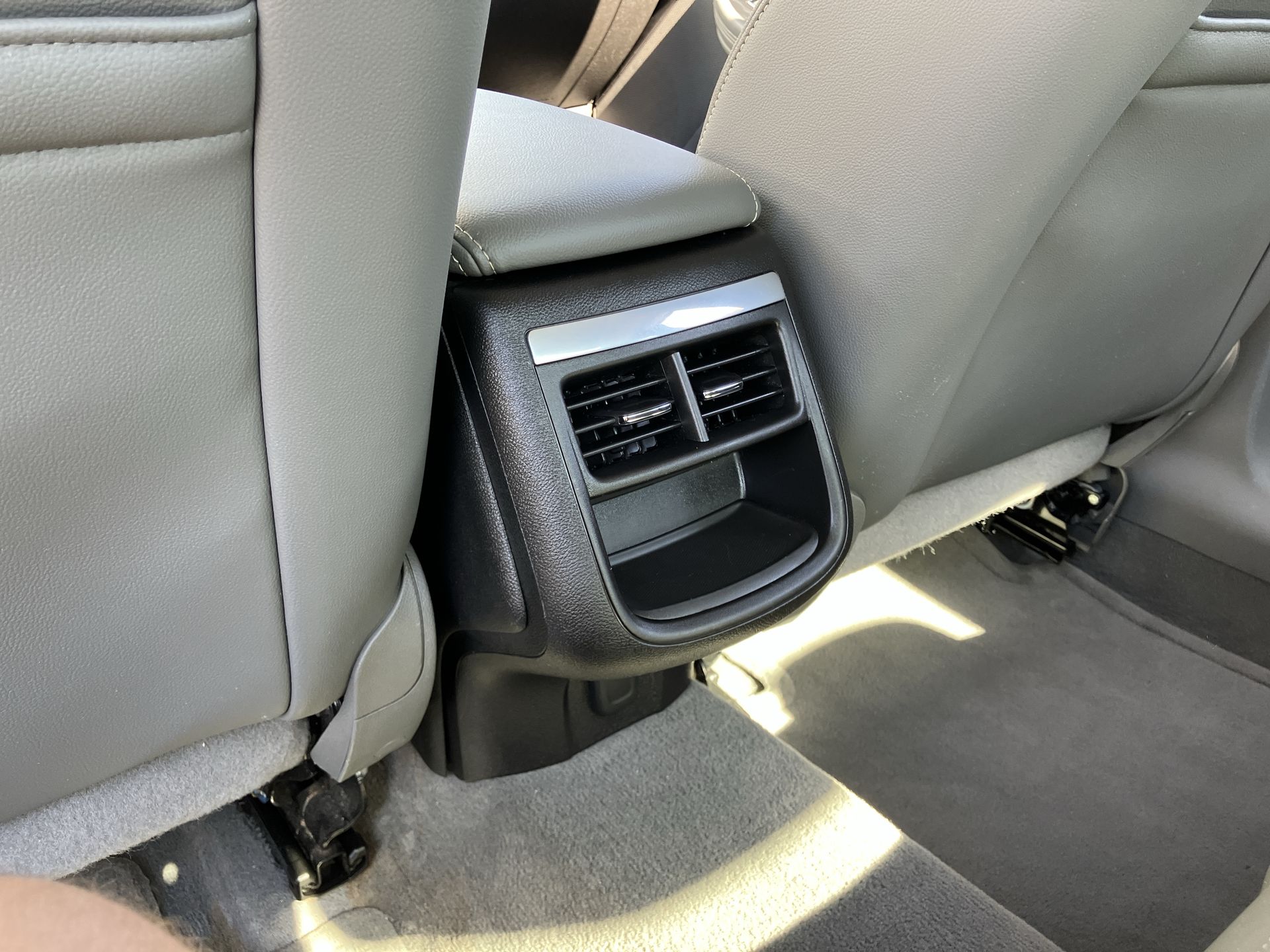 2017 Chevrolet Impala 1LT photo 9