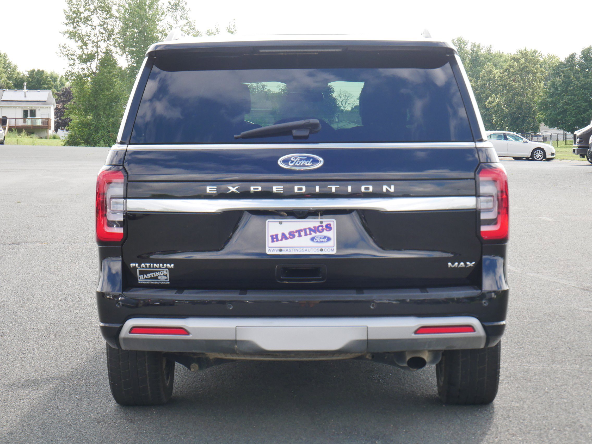 2024 Ford Expedition MAX Platinum photo 4