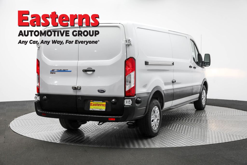 2023 Ford Transit photo 4