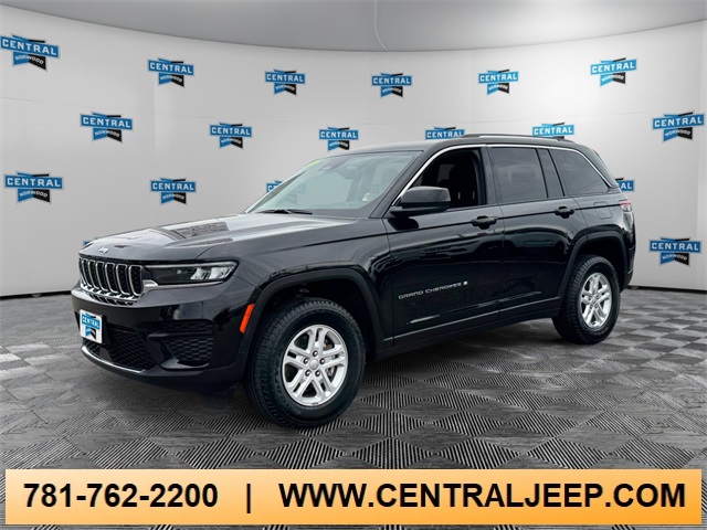 2023 Jeep Grand Cherokee Laredo's photo