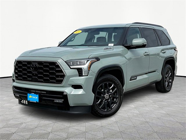 2024 Toyota Sequoia 350 F SPORT photo 3
