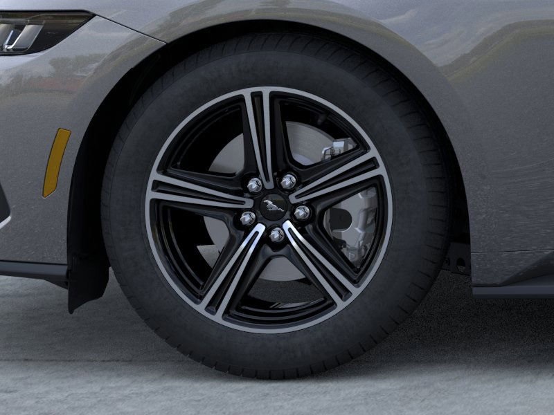 2025 Ford Mustang EcoBoost photo 17