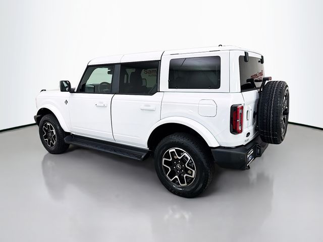 2025 Ford Bronco Outer Banks photo 5