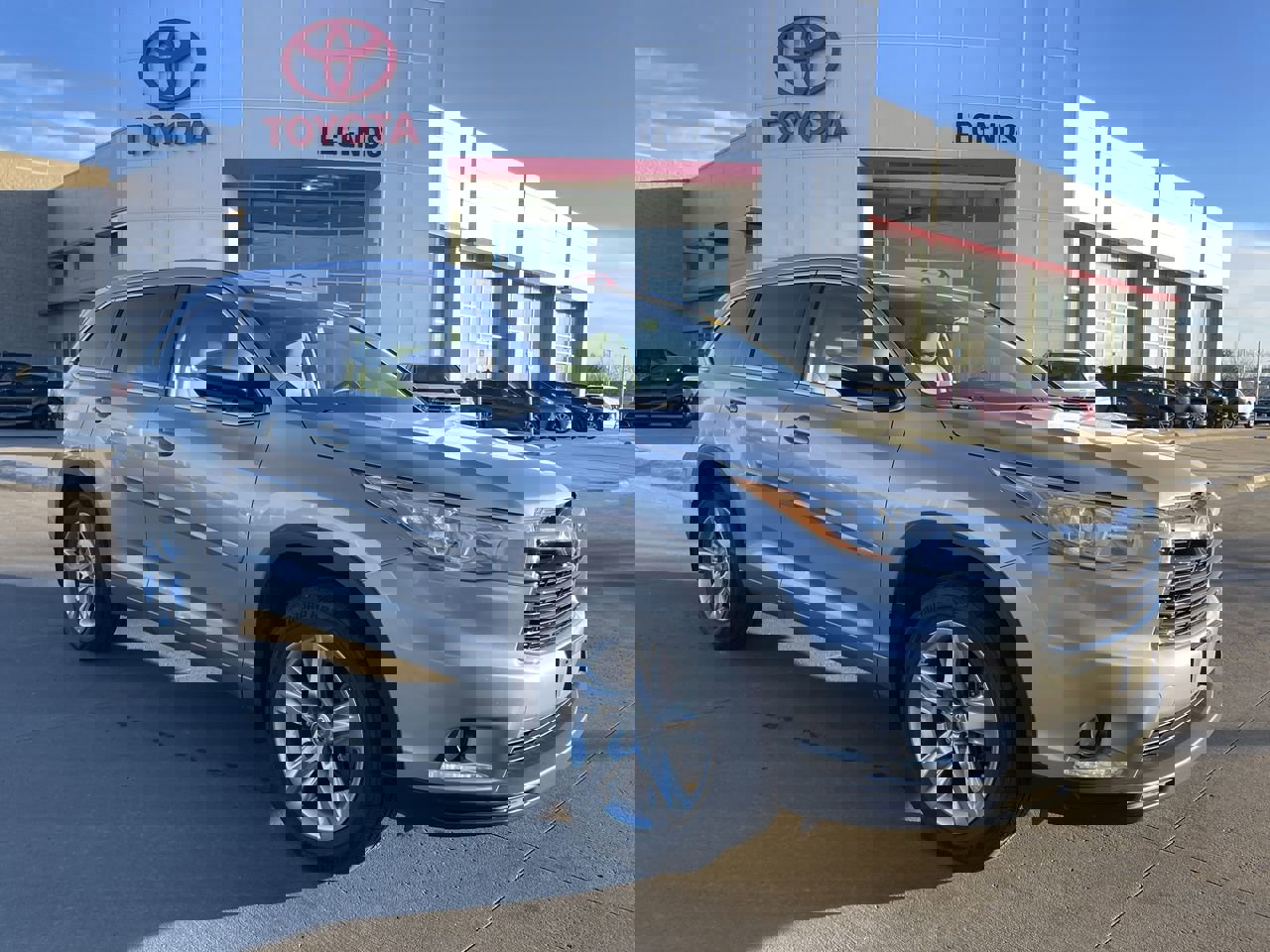 2015 Toyota Highlander L's photo