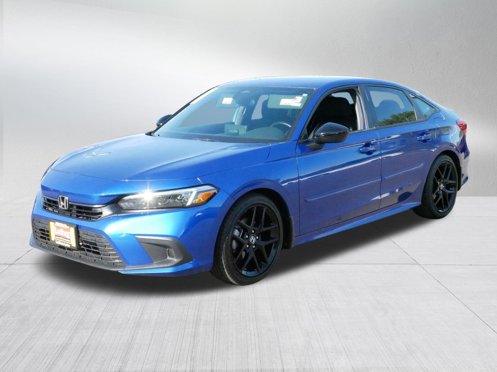 2023 Honda Civic Sport photo 3