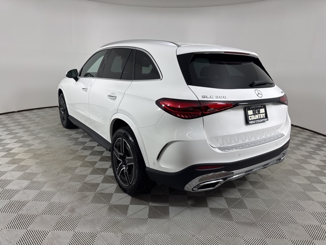 2026 Mercedes Benz GLC 300 4MATIC photo 5