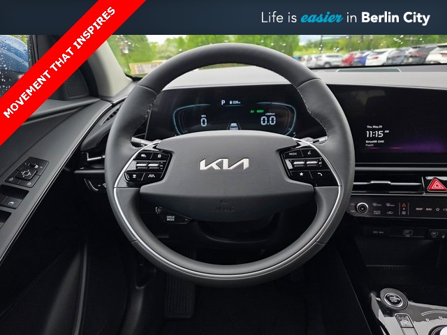 2025 Kia Niro Plug-In Hybrid EX photo 15