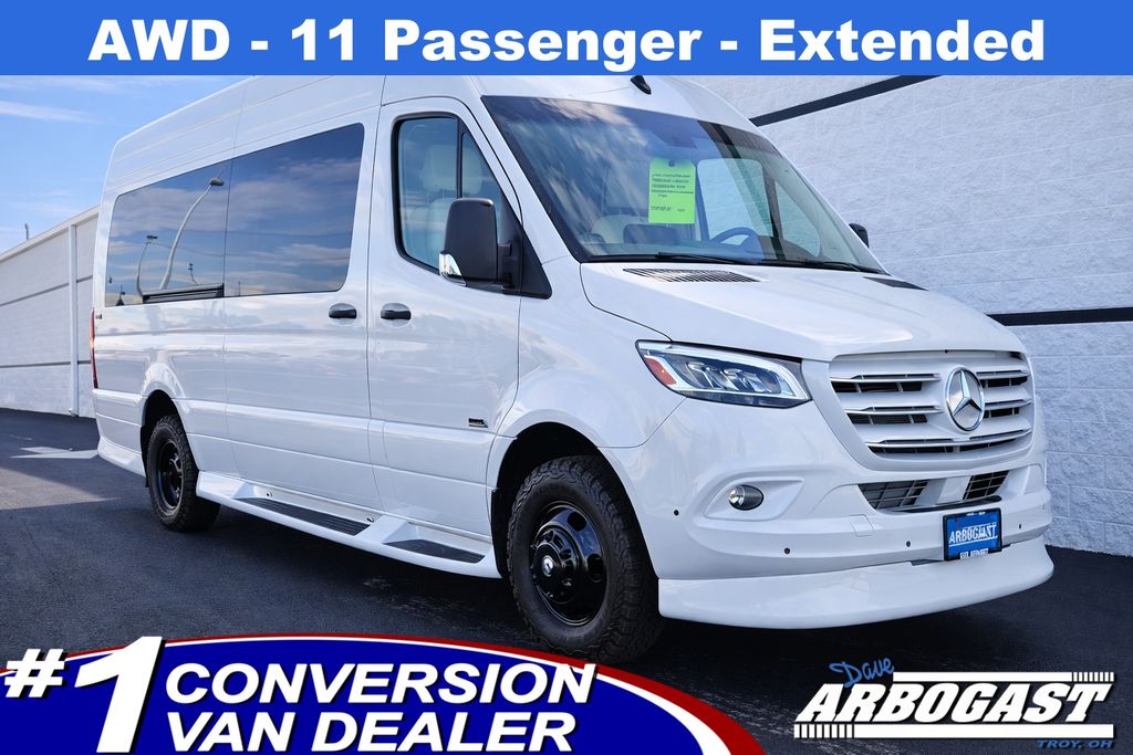 2025 Mercedes-Benz Sprinter Cargo Van Base's photo