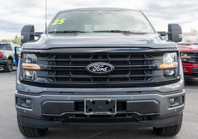 2025 Ford F-150 XLT photo 3