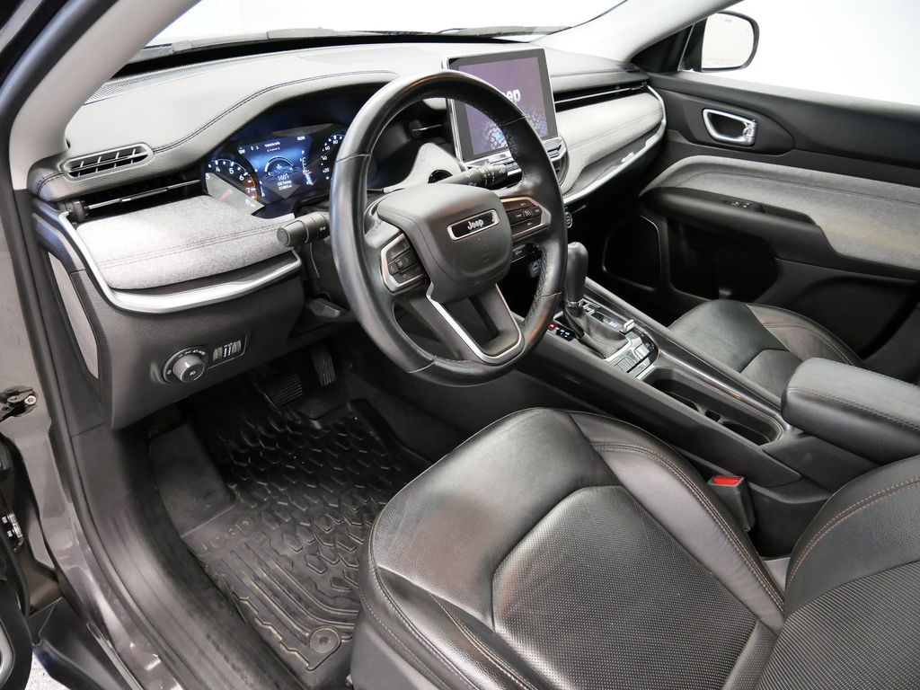 Certified 2022 Jeep Compass Latitude Lux with VIN 3C4NJDFB6NT169596 for sale in Coon Rapids, Minnesota
