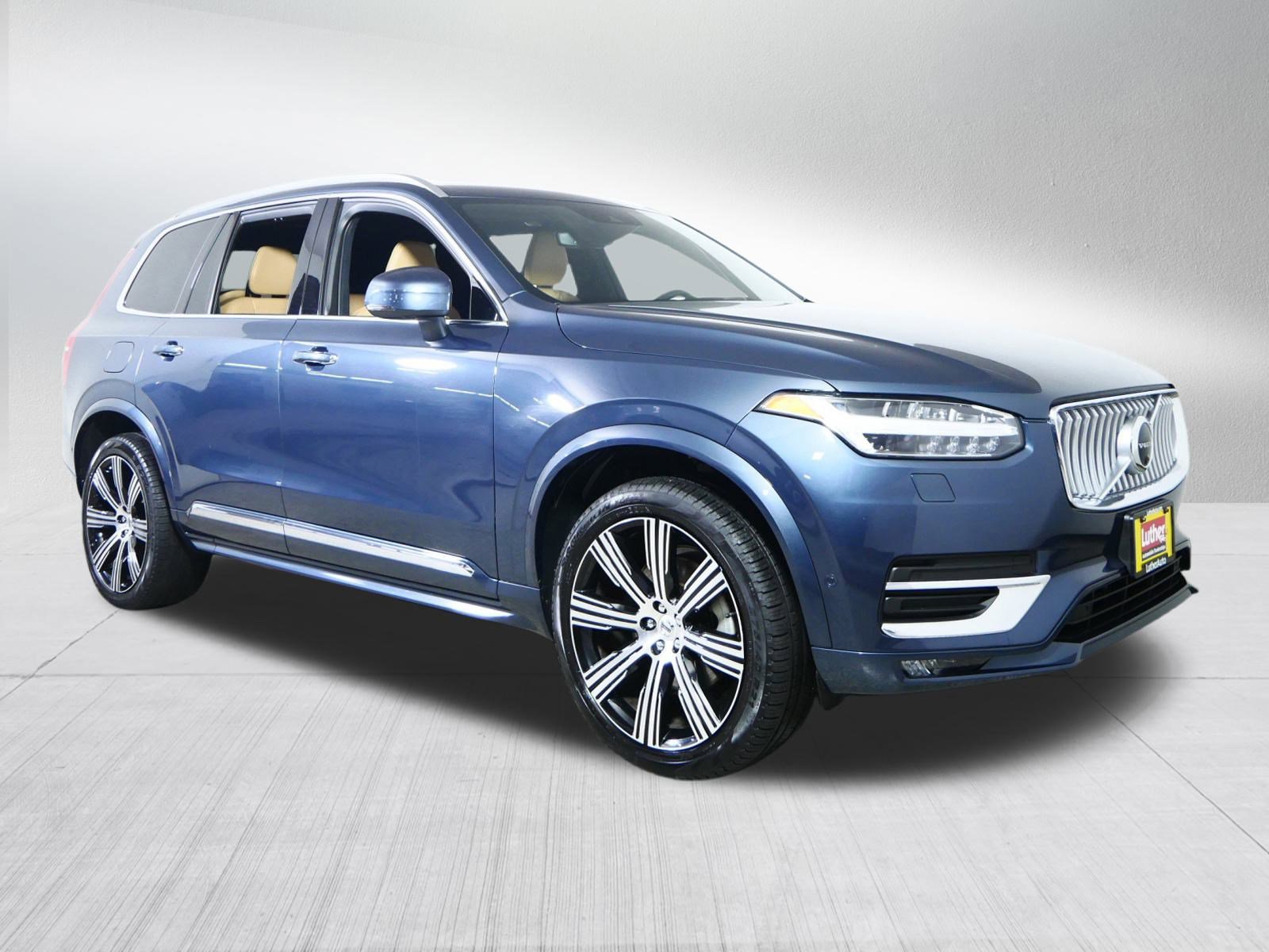 2022 Volvo XC90 Inscription's photo
