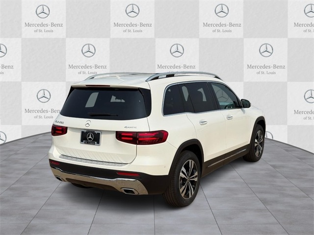 2025 Mercedes Benz GLB 250 4MATIC photo 2