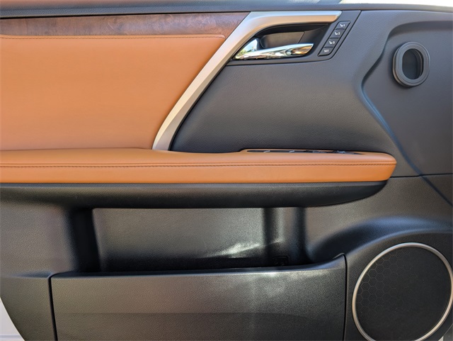 2022 Lexus RX 450hL photo 11
