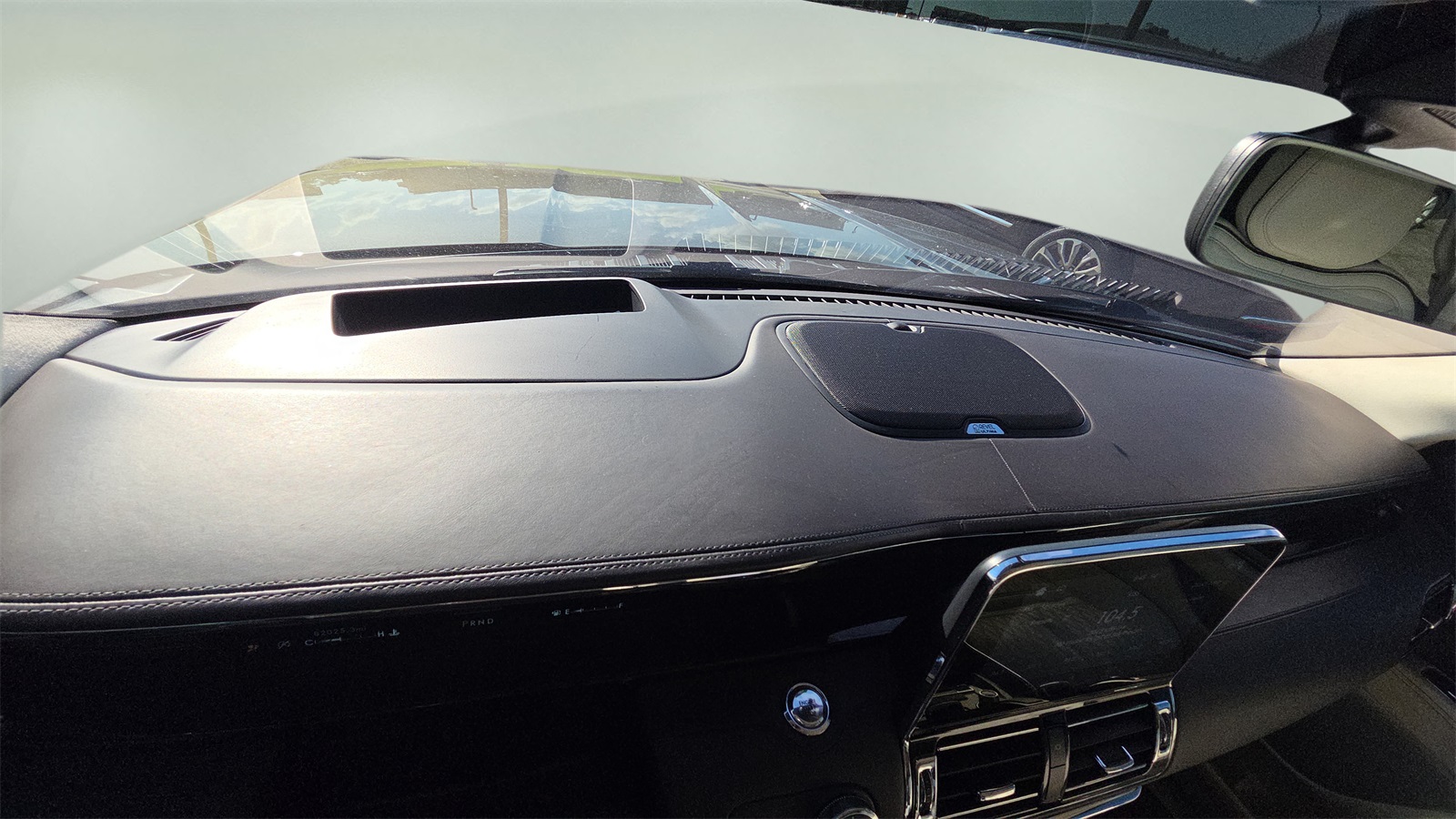 2019 Lincoln Navigator Black Label photo 9