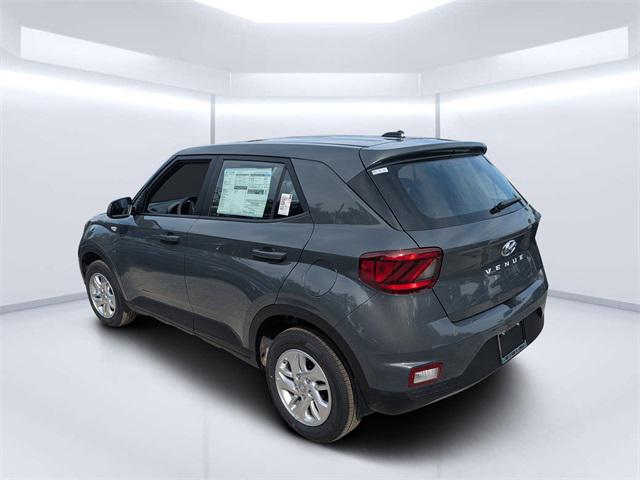 2026 Hyundai Venue SE photo 4