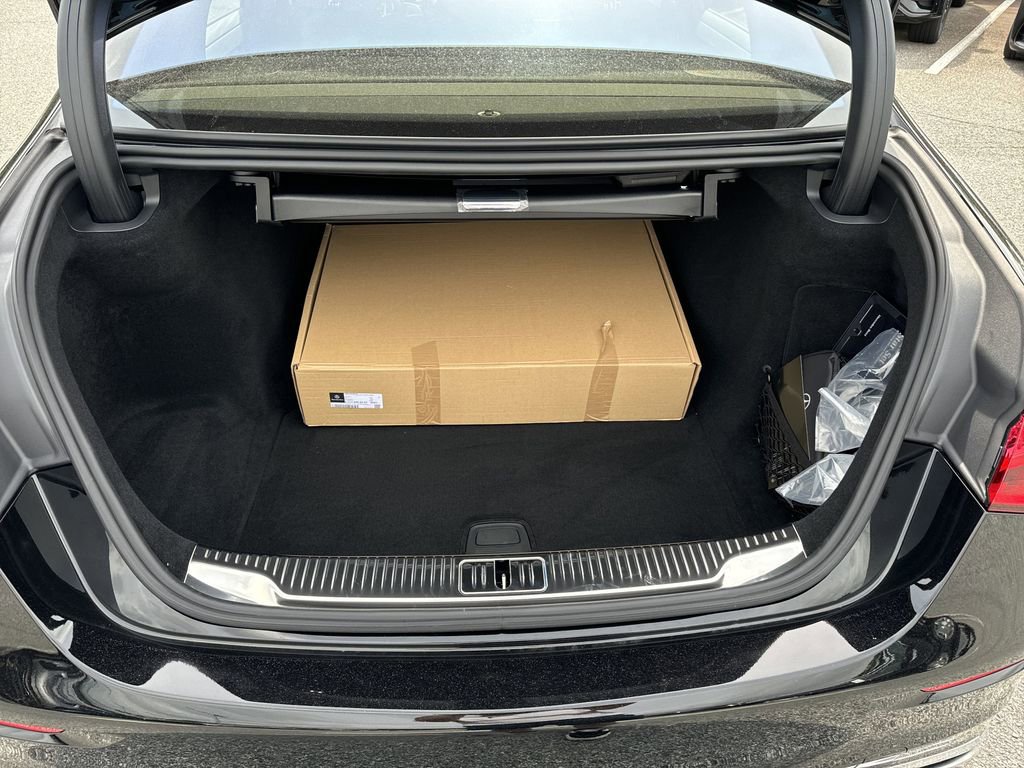 2025 Mercedes Benz S 580 4MATIC photo 19