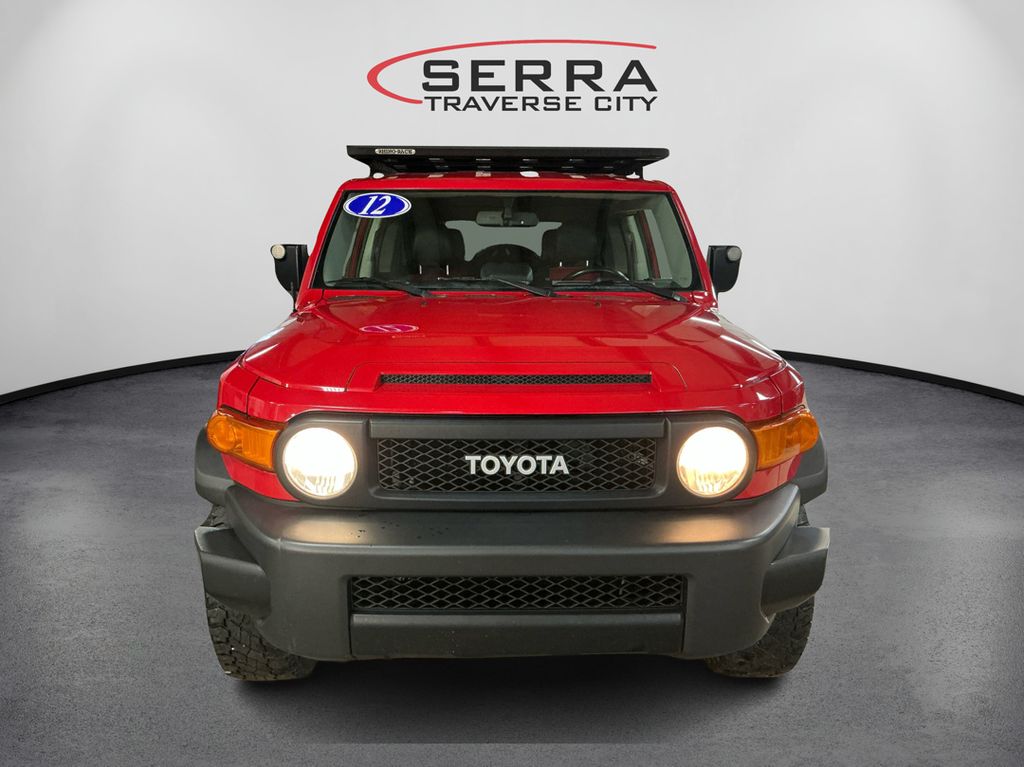 2012 Toyota FJ Cruiser Base photo 2