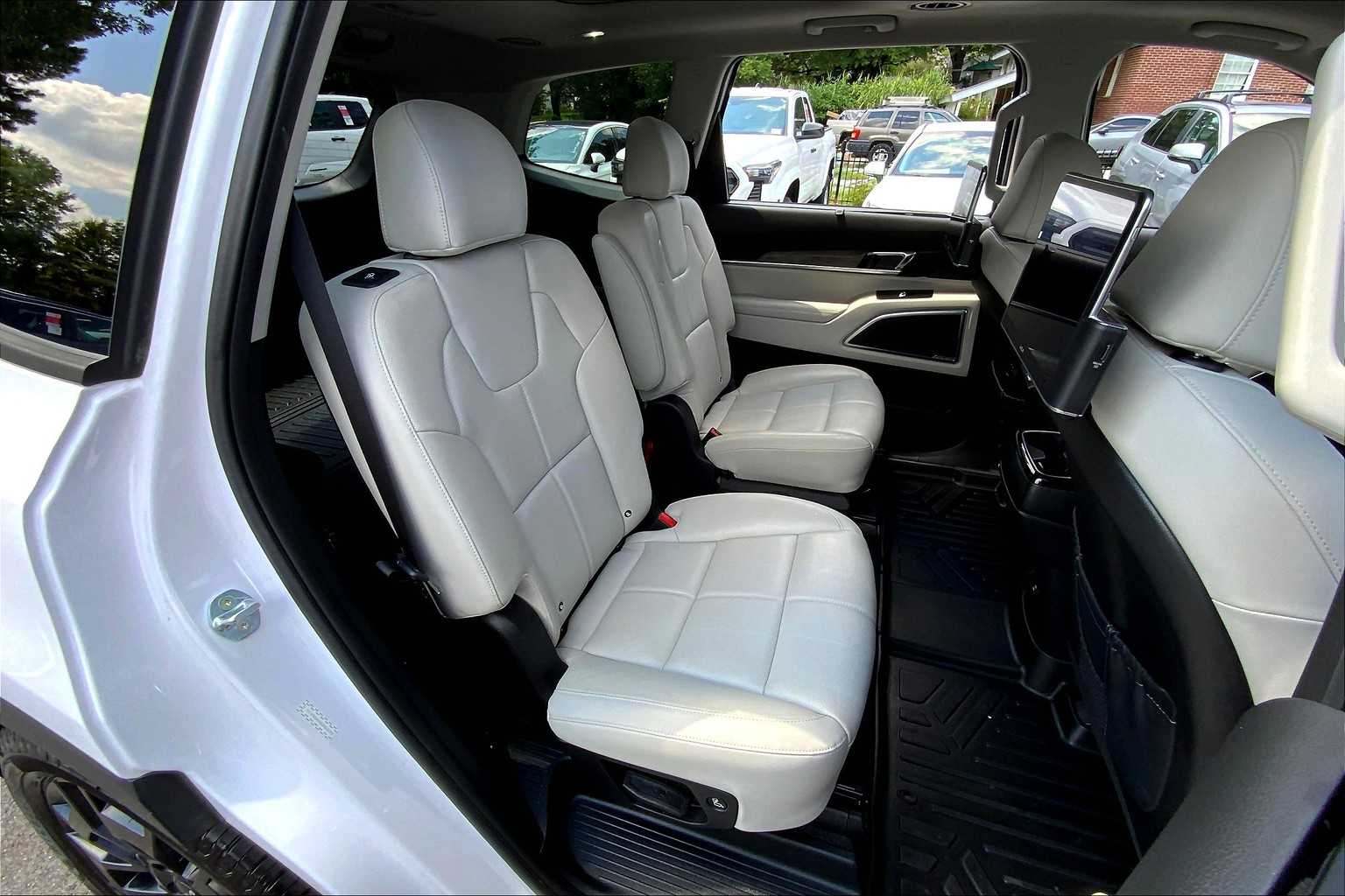 2022 Kia Telluride SX photo 16