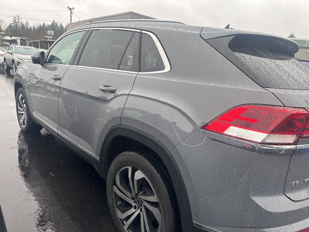 2021 Volkswagen Atlas Cross Sport V6 SEL Premium photo 4