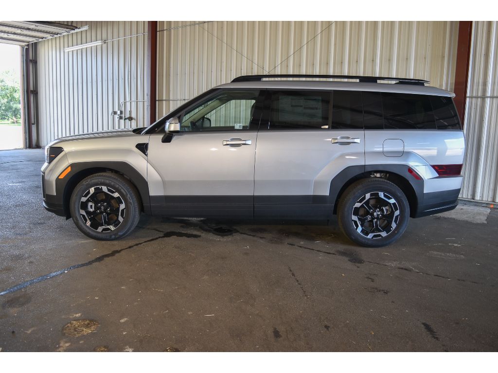 2025 Hyundai Santa Fe SEL photo 2