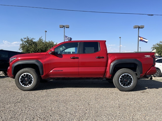 2024 Toyota Tacoma TRD Sport photo 2