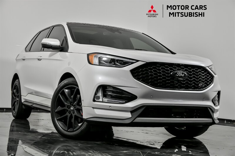 2019 Ford Edge ST's photo