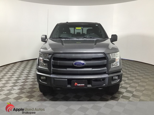 2015 Ford F-150 Lariat photo 2