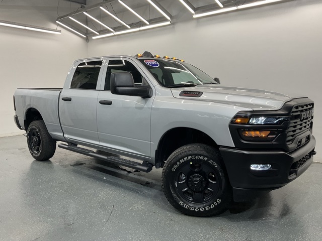 2026 Ram 2500 Tradesman photo 2