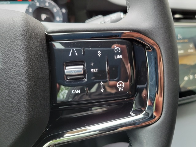 2025 Land Rover Range Rover Evoque S photo 29