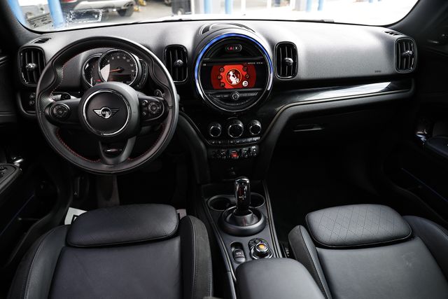 2020 Mini Cooper S ALL4 photo 25