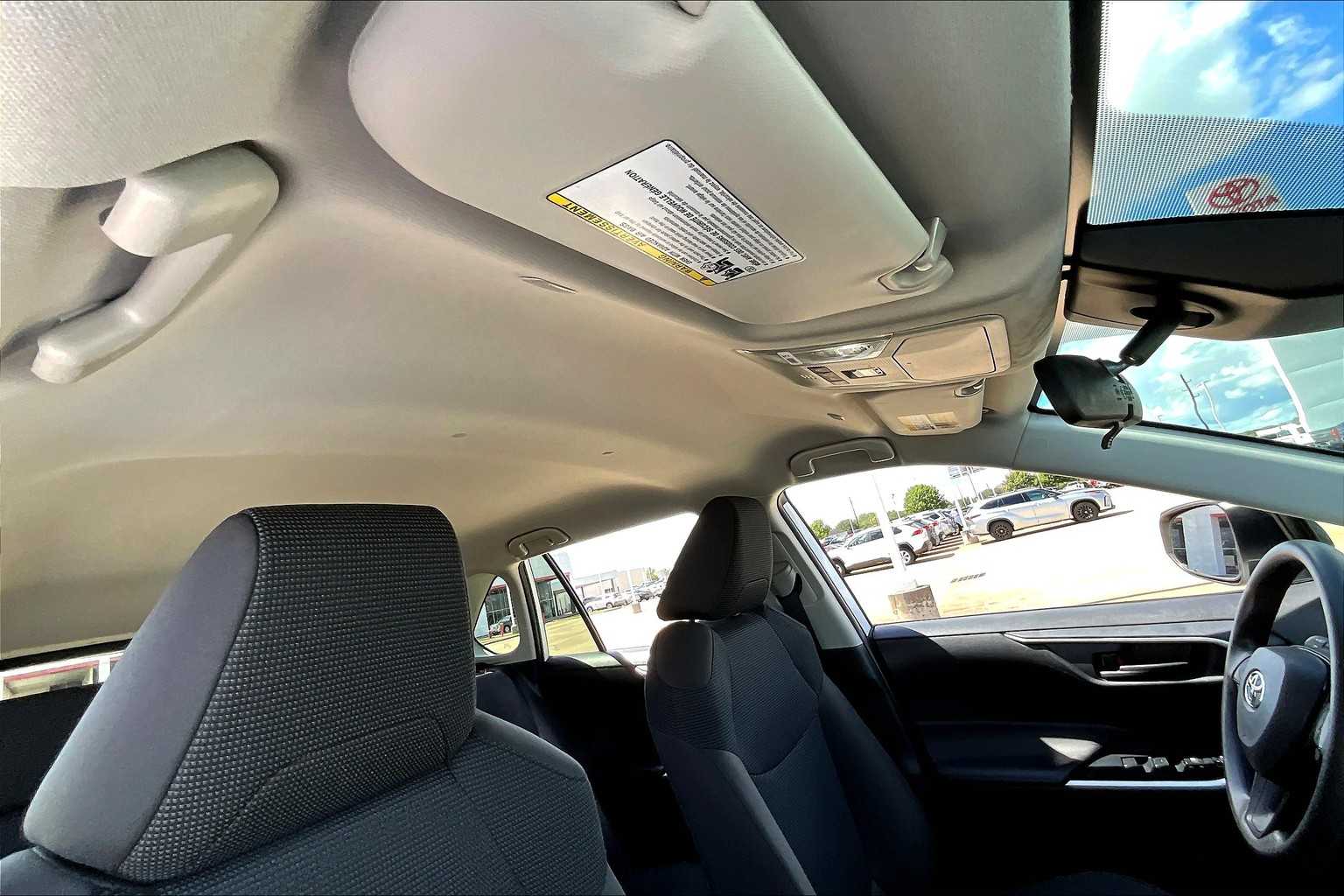 2024 Toyota RAV4 LE photo 13