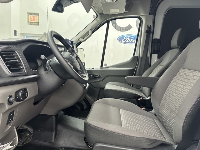 2026 Ford Transit Cargo photo 16