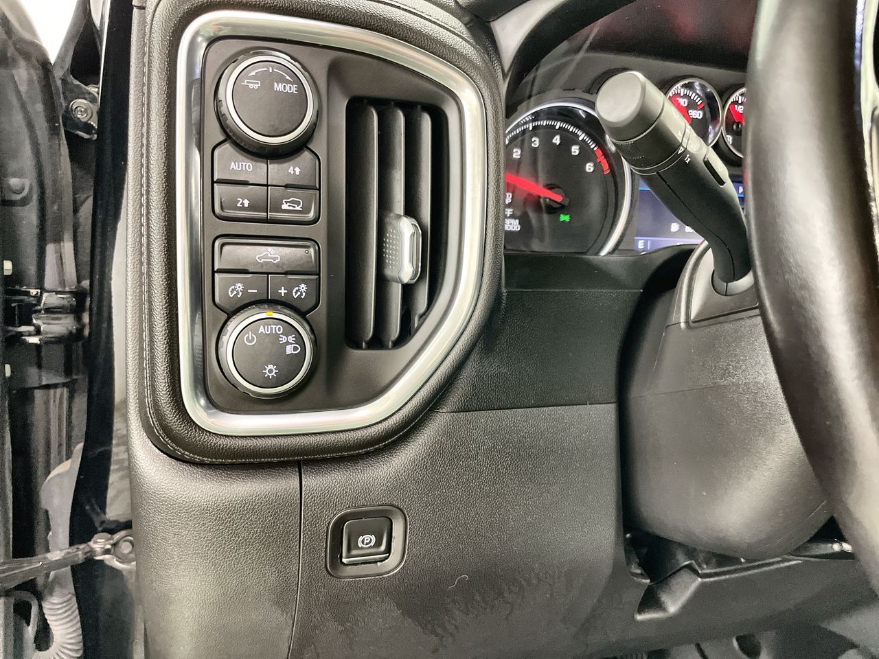 2021 Chevrolet Silverado 1500 LT photo 58