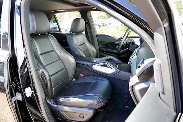 Used 2020 Black Mercedes-Benz GLE 350 image 11