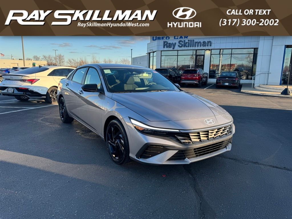 2026 Hyundai Elantra SEL's photo