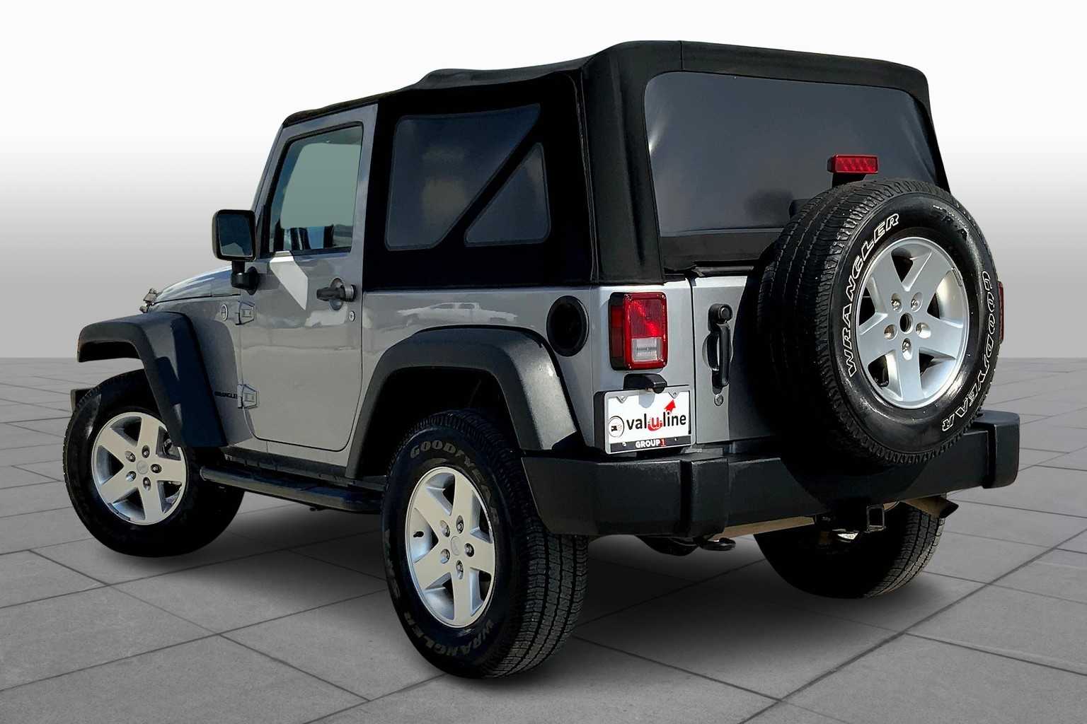 2014 Jeep Wrangler Sport photo 10