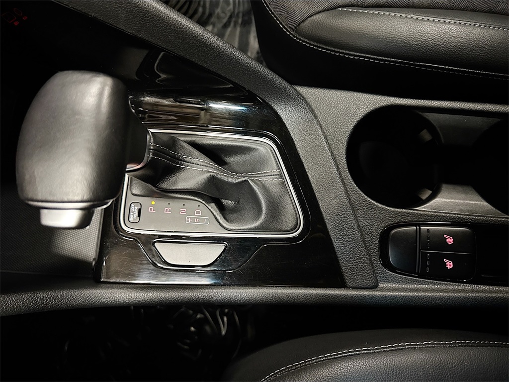 2017 Kia Niro EX photo 33
