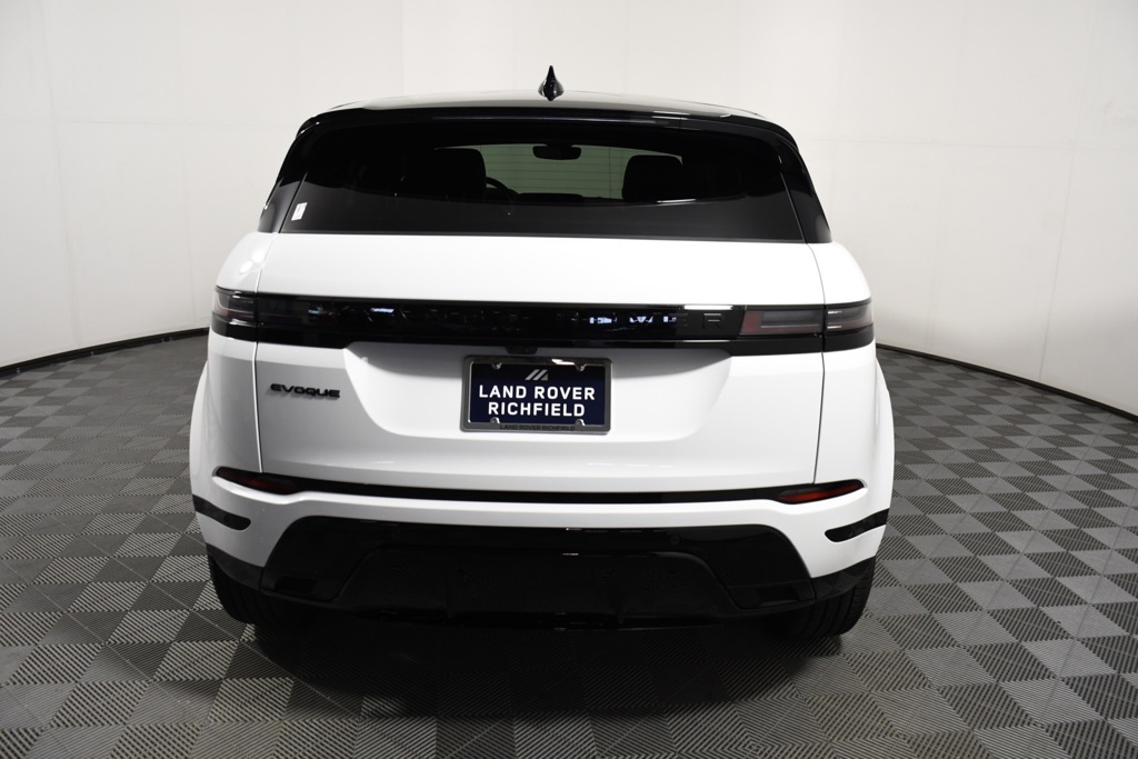 2026 Land Rover Range Rover Evoque Dynamic SE photo 5