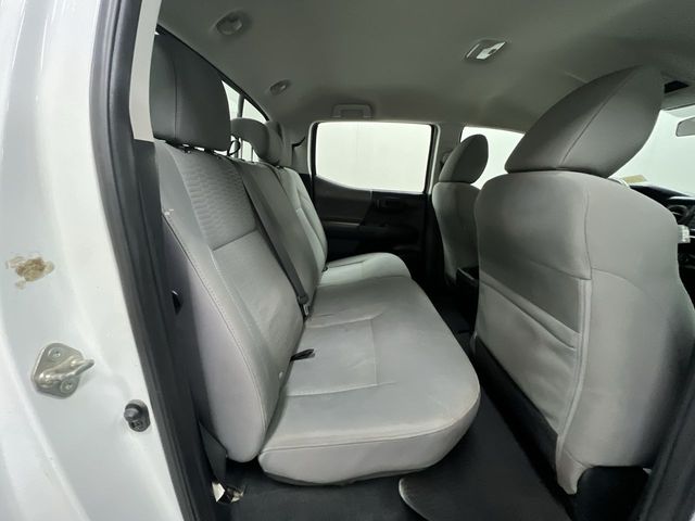 2016 Toyota Tacoma SR photo 19