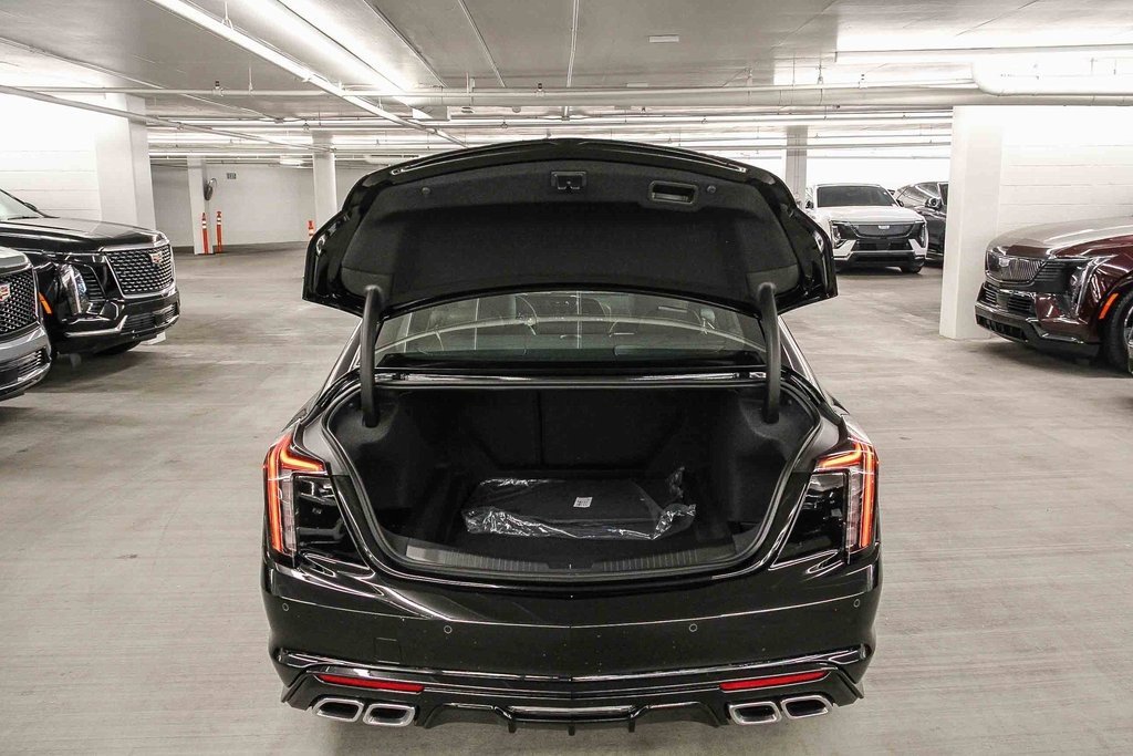 2026 Cadillac CT5 V photo 25